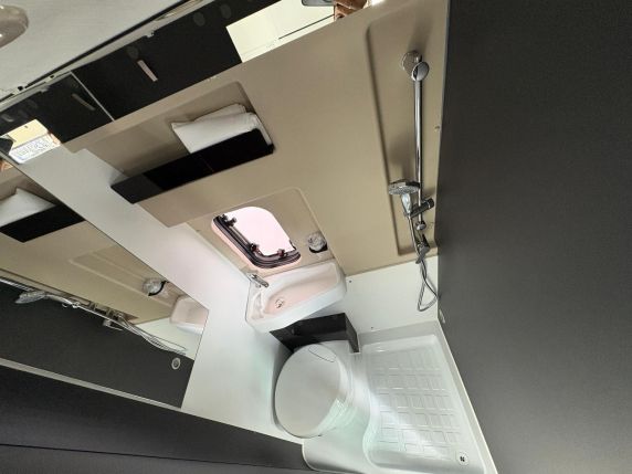Camper para 4 personas con literas