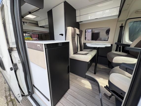 Camper para 4 personas con literas